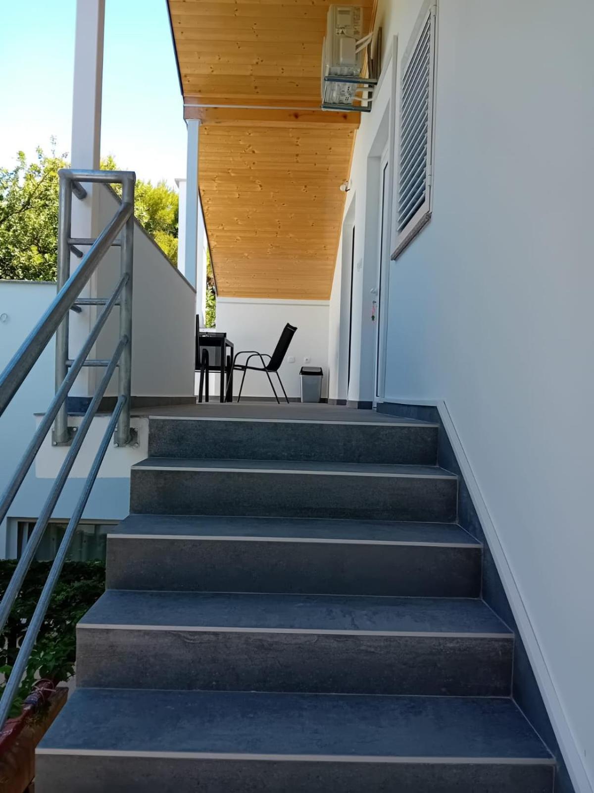 Apartment Mrkic Biograd Na Moru Exteriör bild