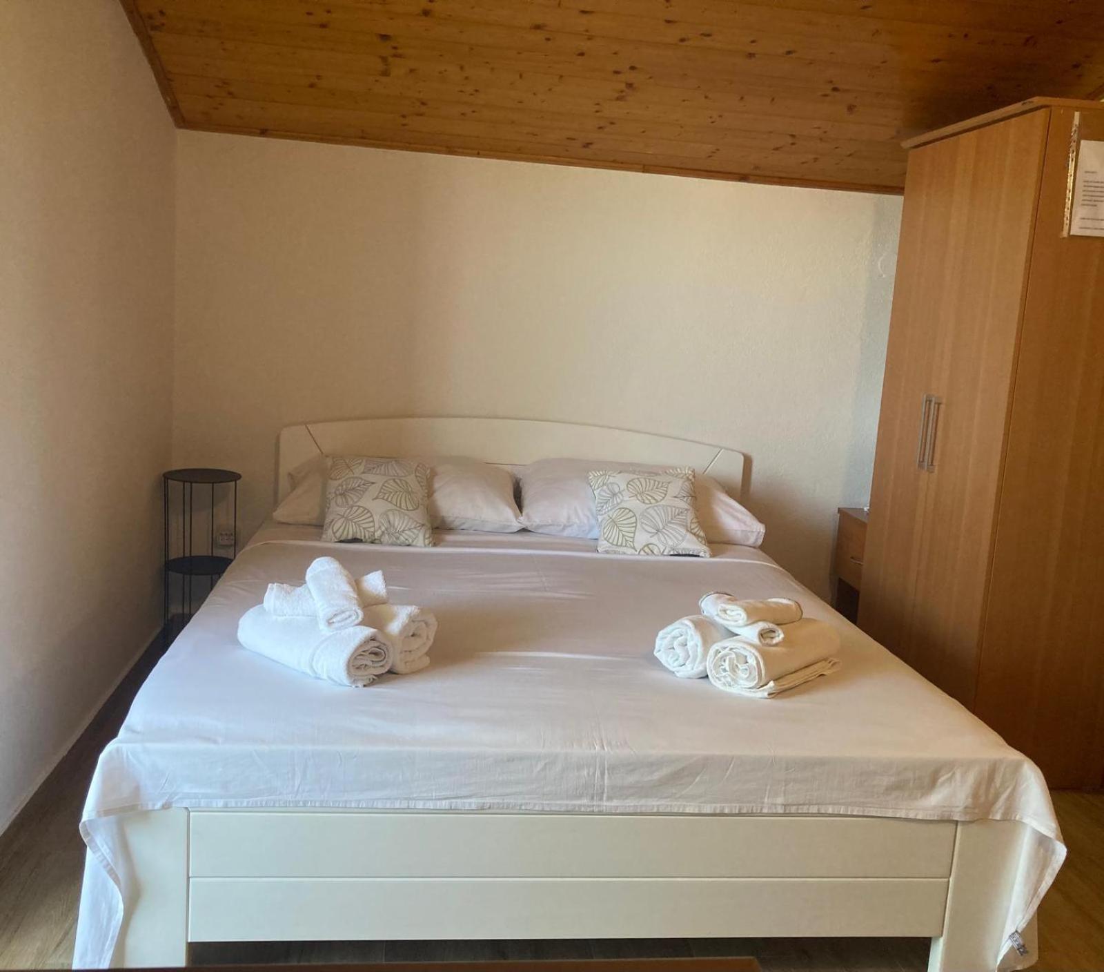 Apartment Mrkic Biograd Na Moru Exteriör bild