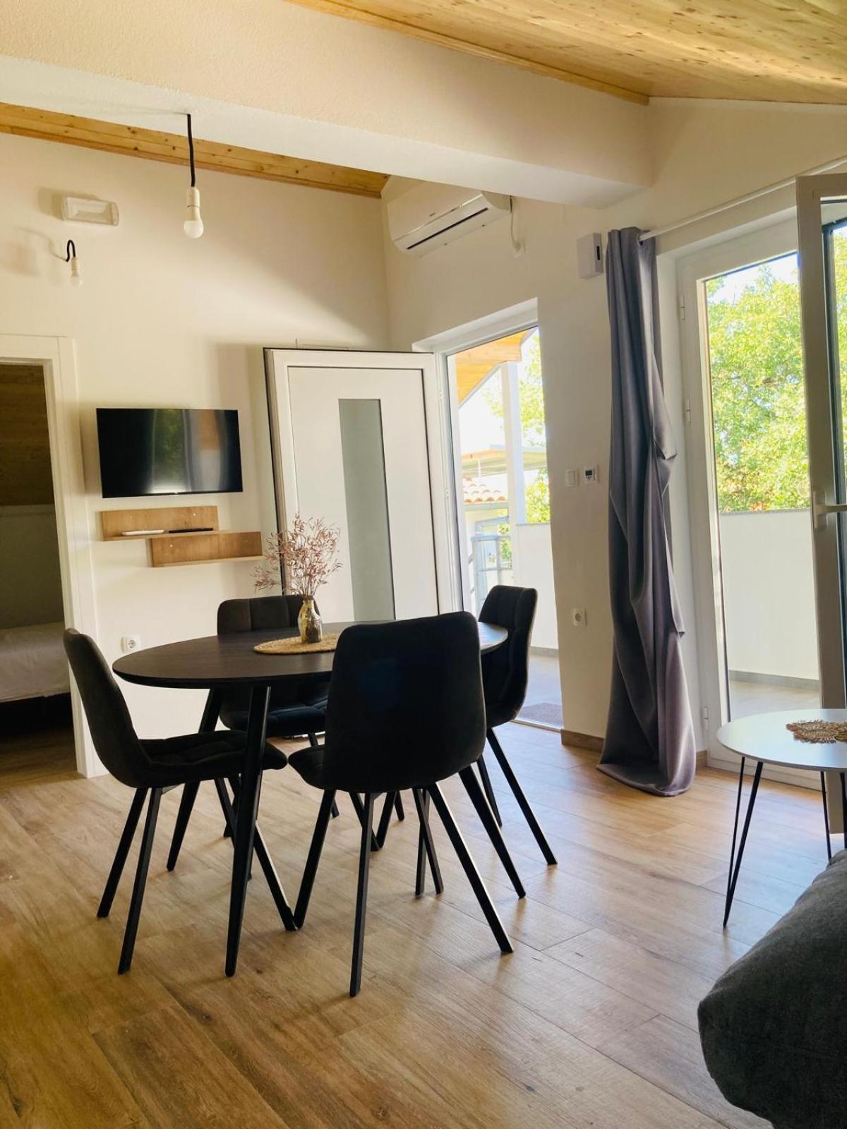Apartment Mrkic Biograd Na Moru Exteriör bild