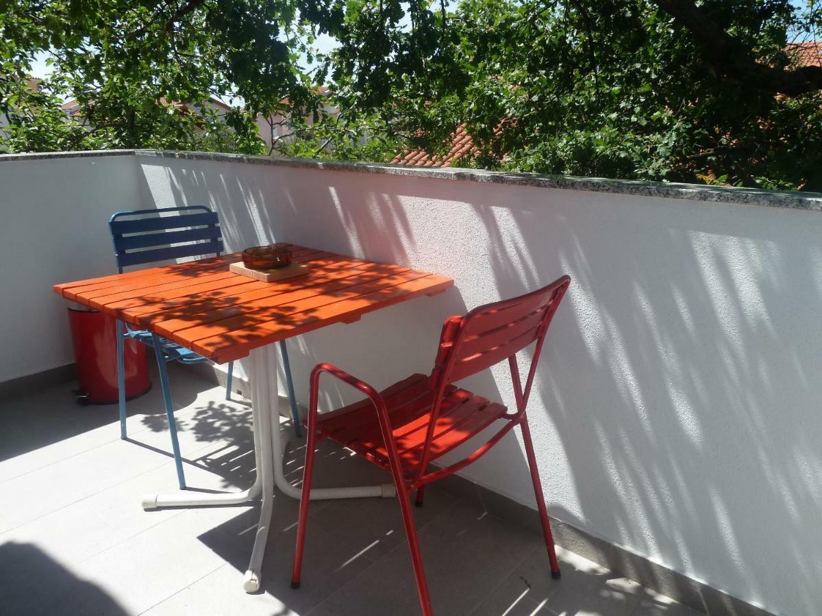 Apartment Mrkic Biograd Na Moru Exteriör bild