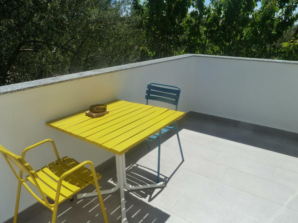 Apartment Mrkic Biograd Na Moru Exteriör bild