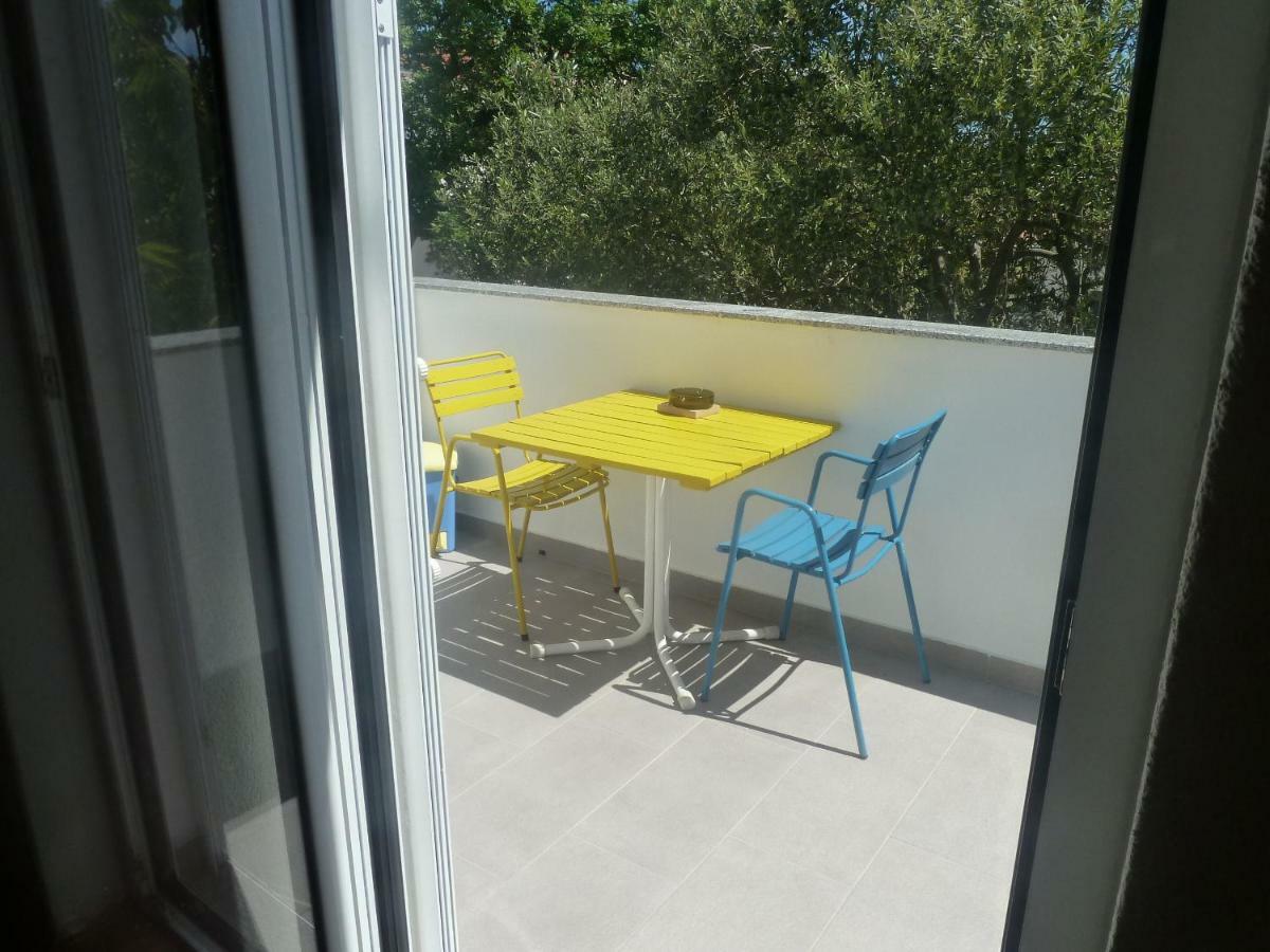 Apartment Mrkic Biograd Na Moru Exteriör bild