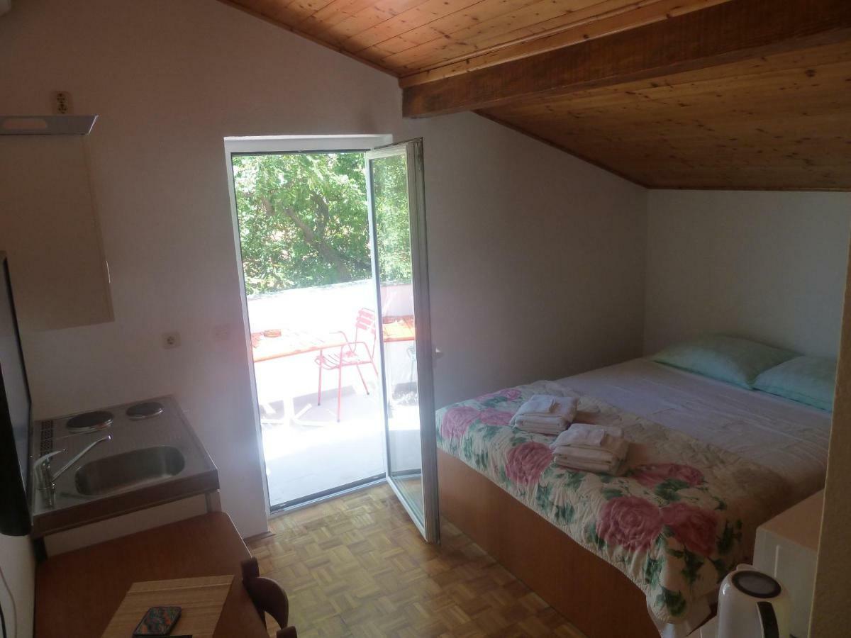 Apartment Mrkic Biograd Na Moru Exteriör bild